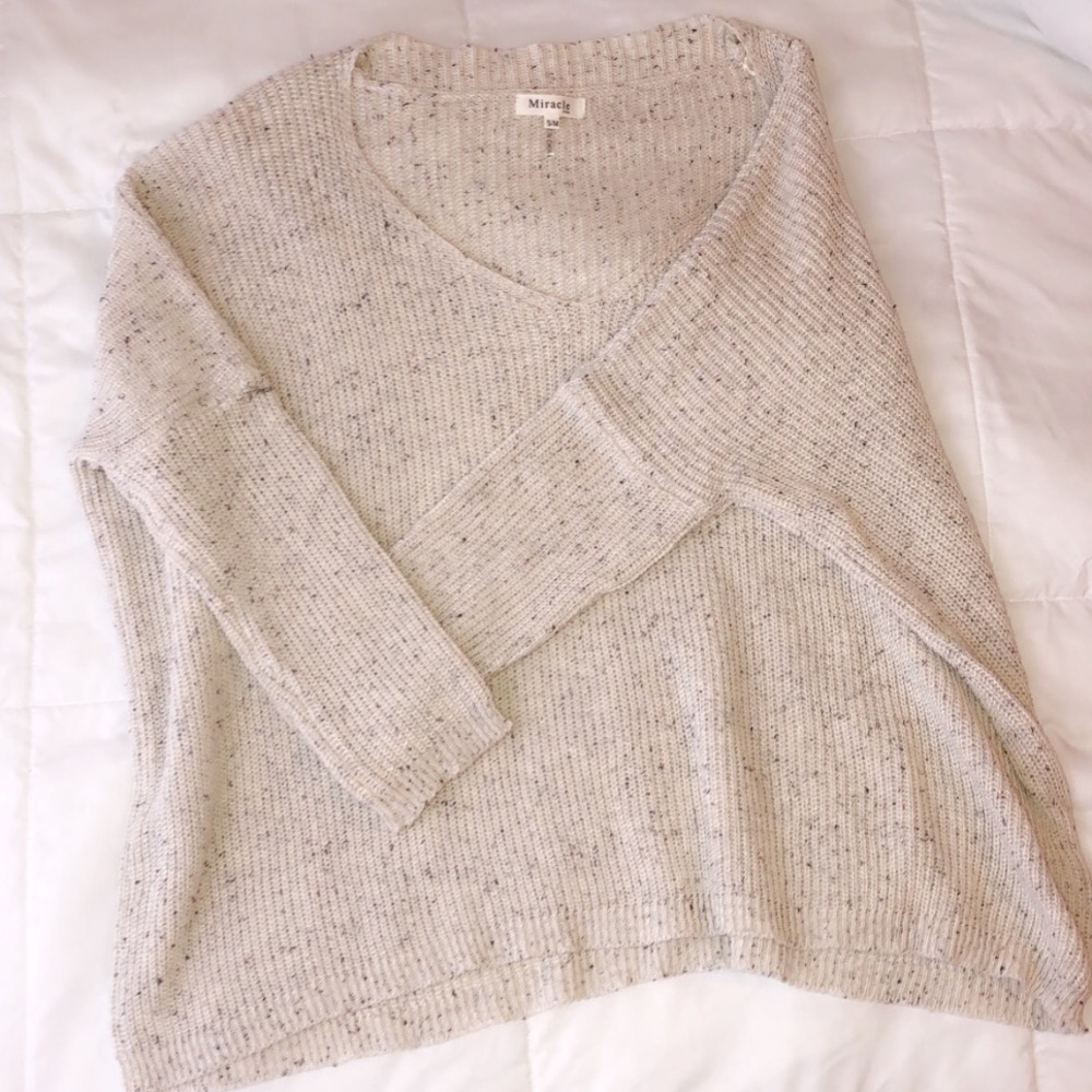 cream loose sweater